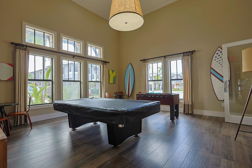 DORAL CAY - Residential