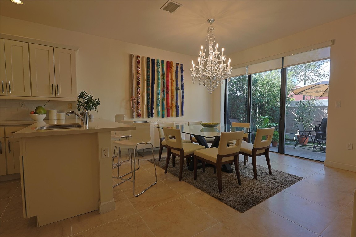 DORAL CAY - Residential