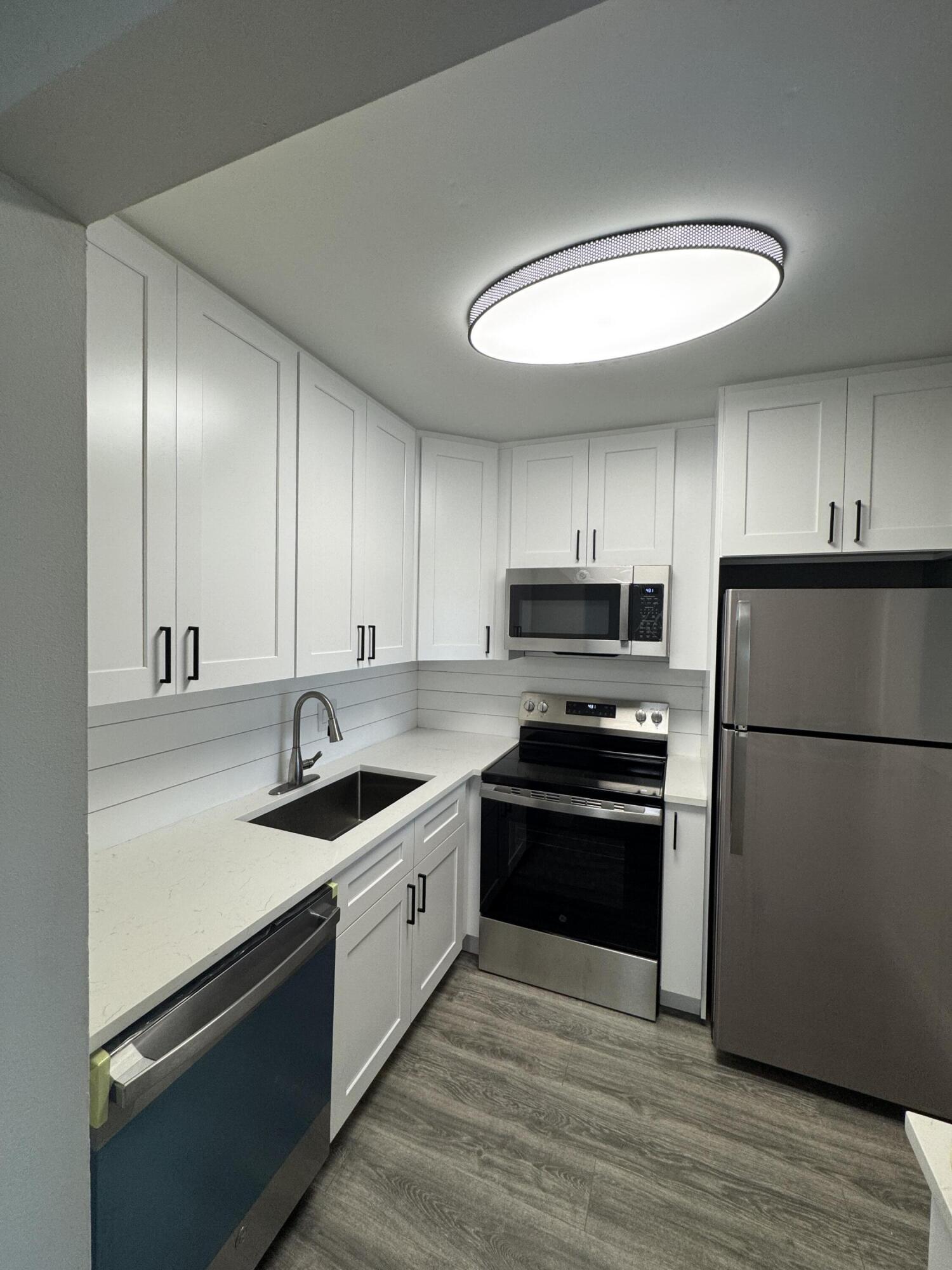 HIGH POINT WEST CONDO - Residential