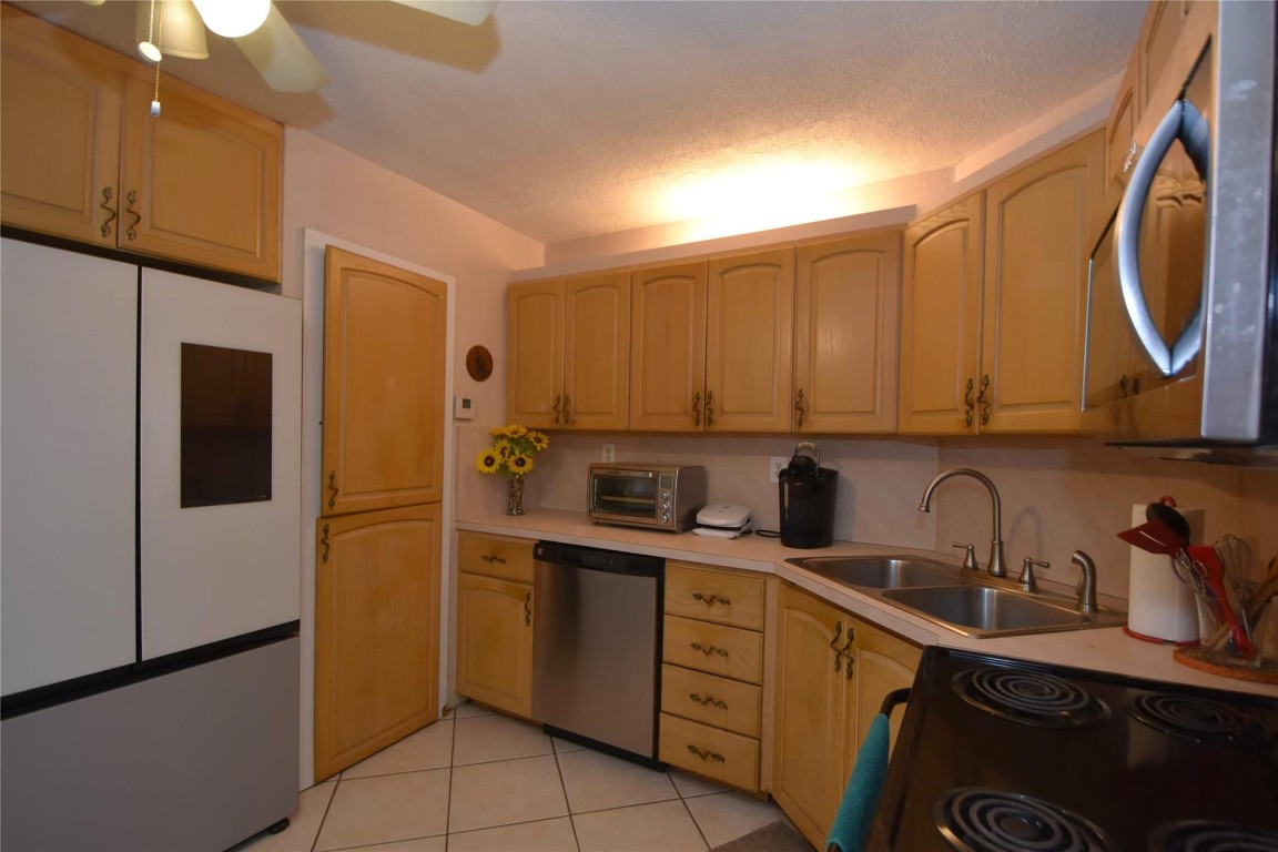 2175 NE 56th Street 208