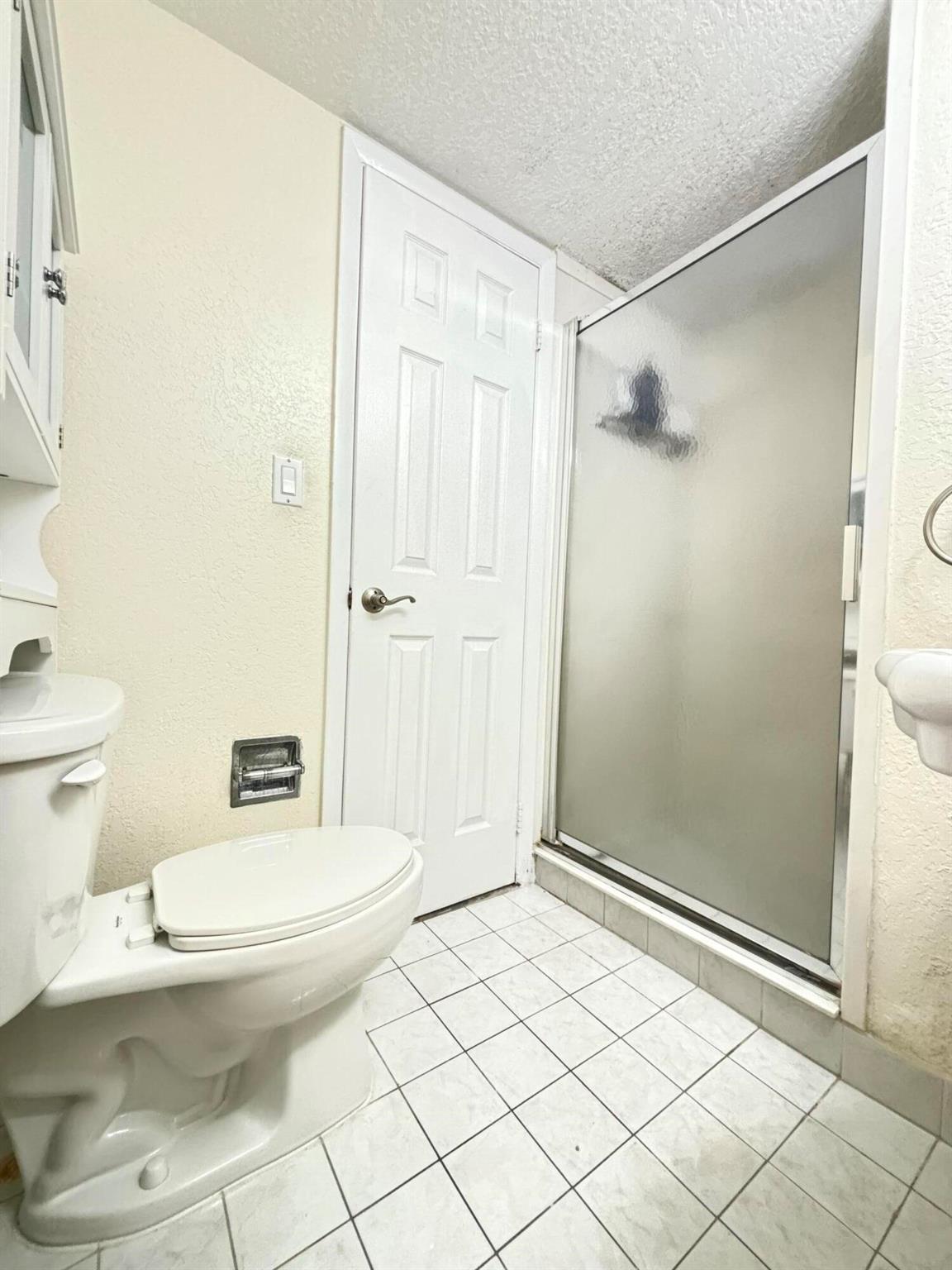 LE CHATEAU ROYAL CONDO - Residential Lease