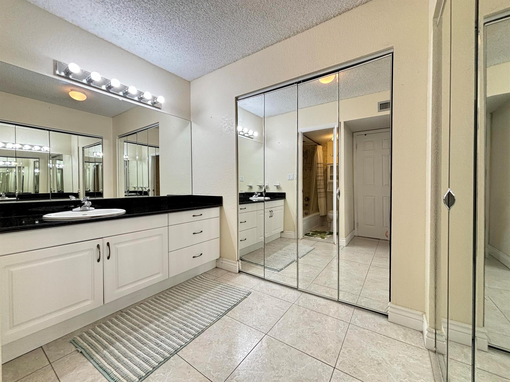 LE CHATEAU ROYAL CONDO - Residential Lease