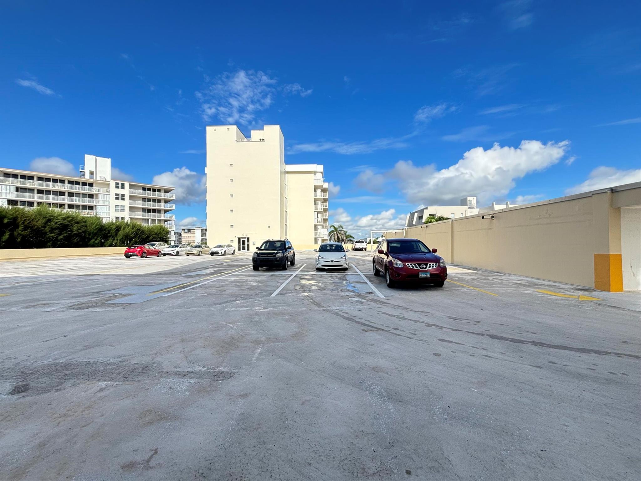 LE CHATEAU ROYAL CONDO - Residential Lease