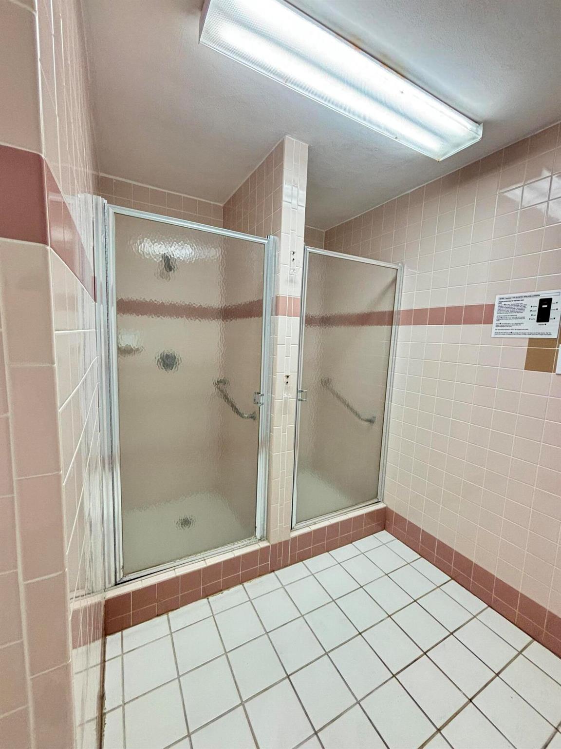 LE CHATEAU ROYAL CONDO - Residential Lease