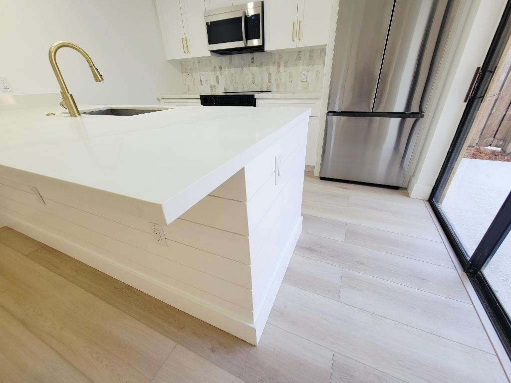 VILLAGE OF SANDALWOOD LAKES 3 - Residential