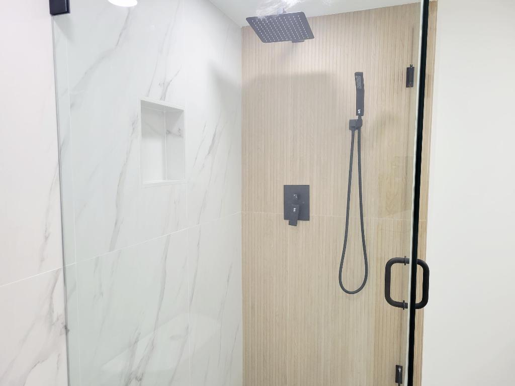 VILLAGE OF SANDALWOOD LAKES 3 - Residential