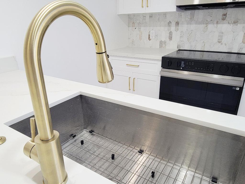 VILLAGE OF SANDALWOOD LAKES 3 - Residential