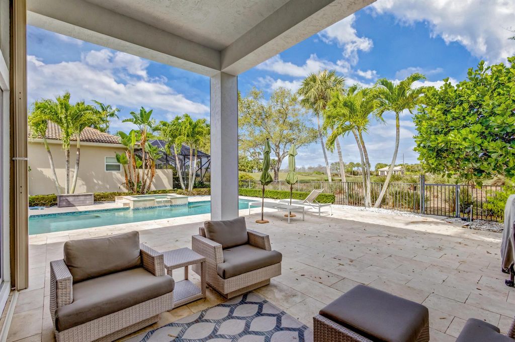 Photo of 135 Olivera Way, Palm Beach Gardens, FL 33418 (MLS # R11072318)