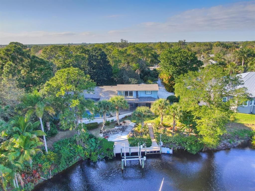 Photo of 5258 SW Anhinga Avenue, Palm City, FL 34990 (MLS # R10694917)