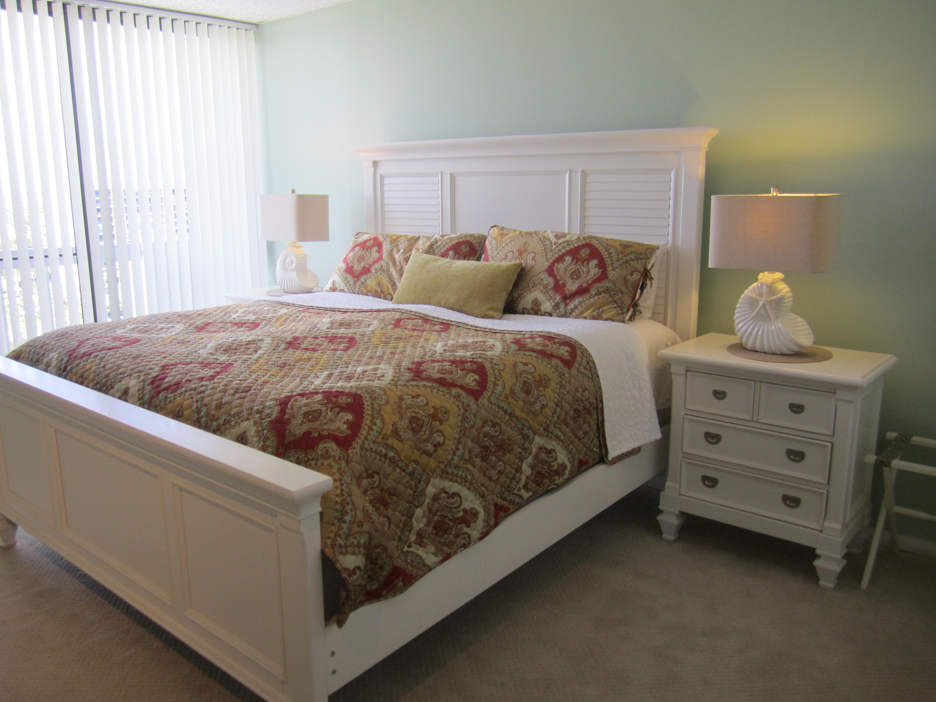 Towers condominium Association, Old Port Cove - Residential Lease