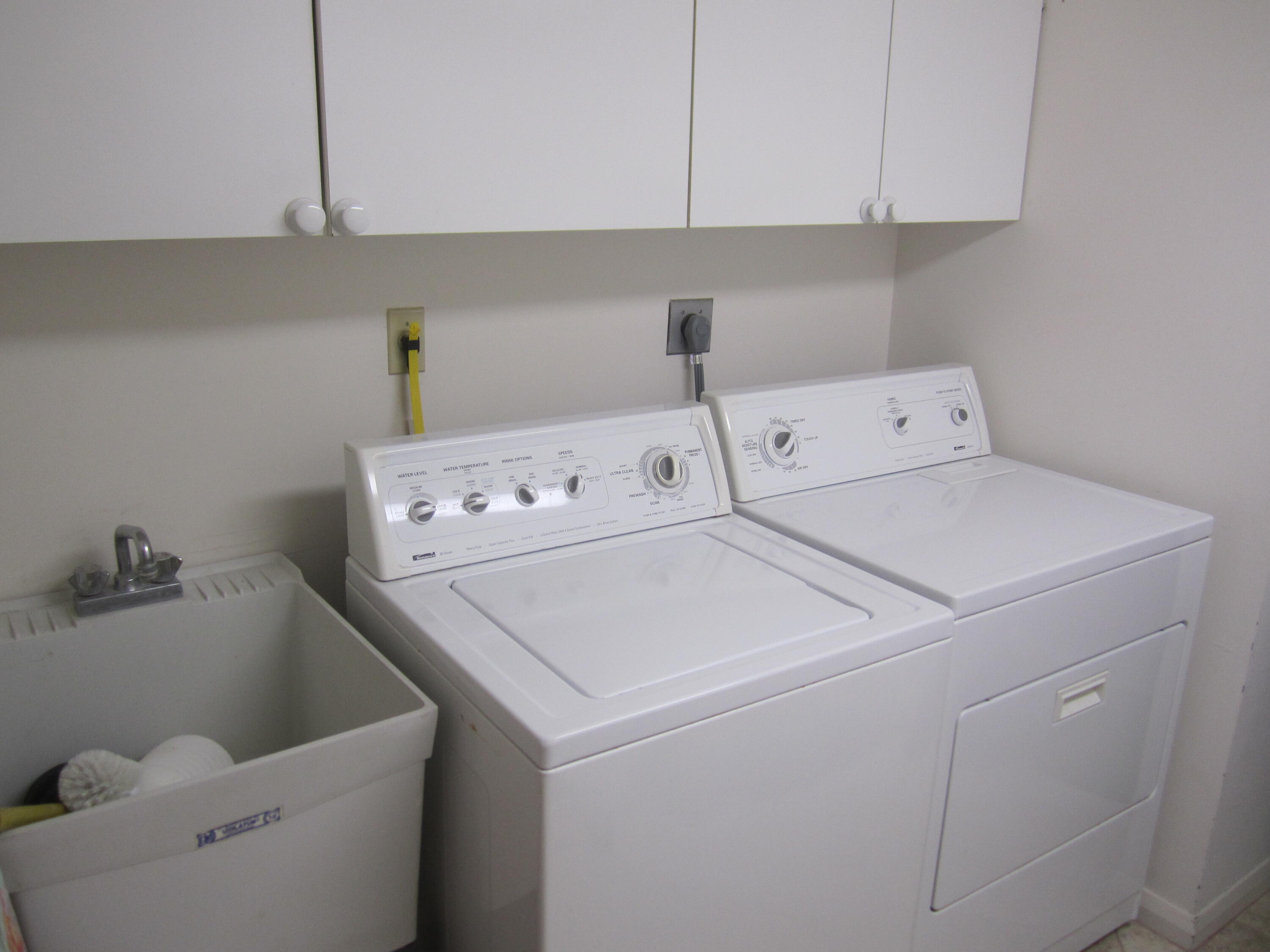 Towers condominium Association, Old Port Cove - Residential Lease