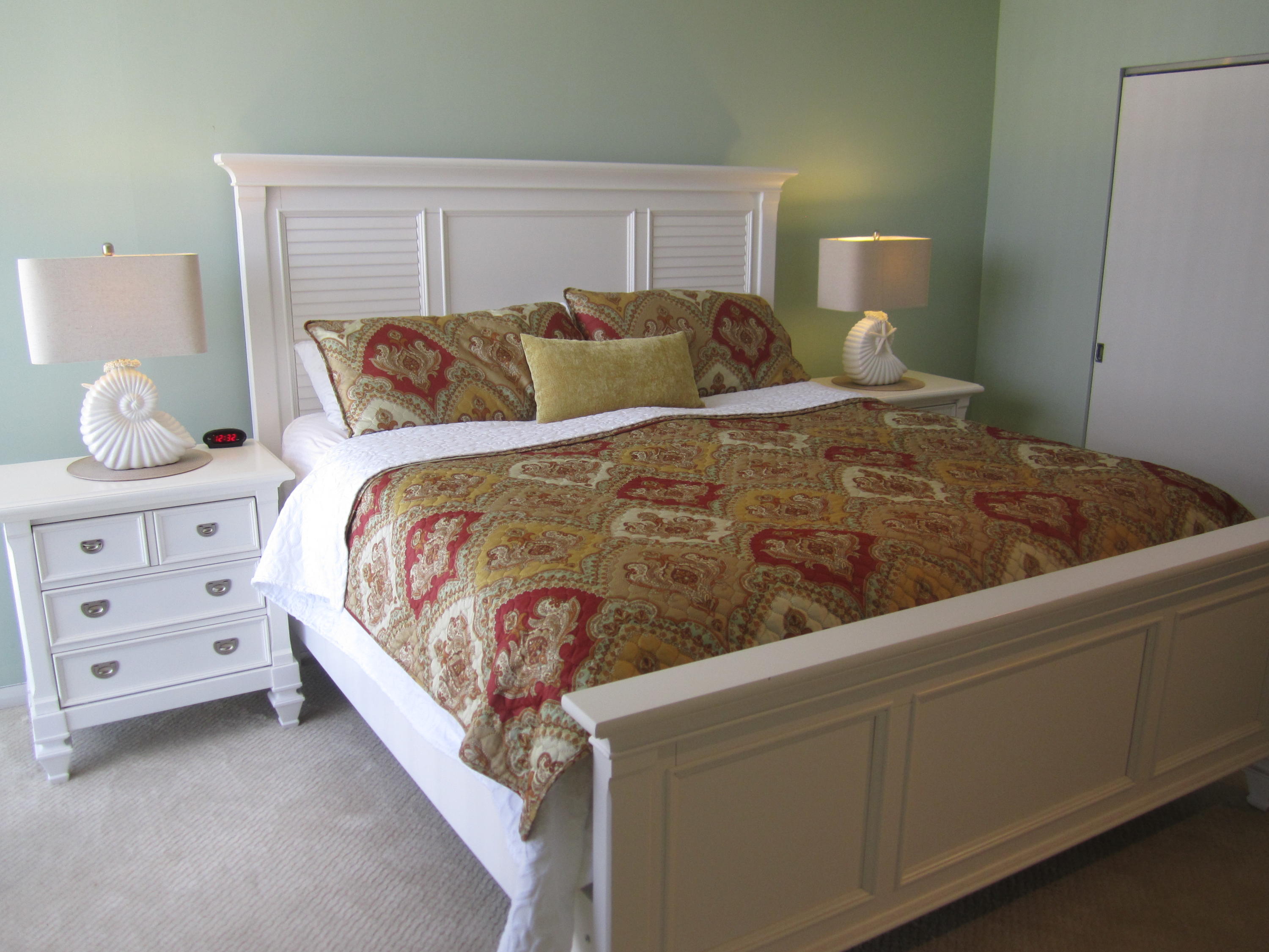 Towers condominium Association, Old Port Cove - Residential Lease