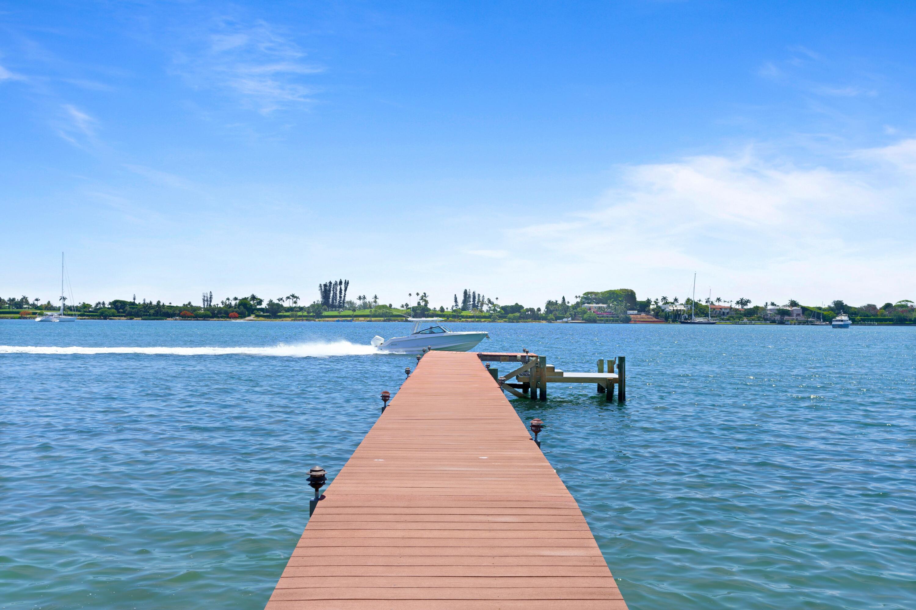 NORTH SHORE TERRACE 2 - Residential