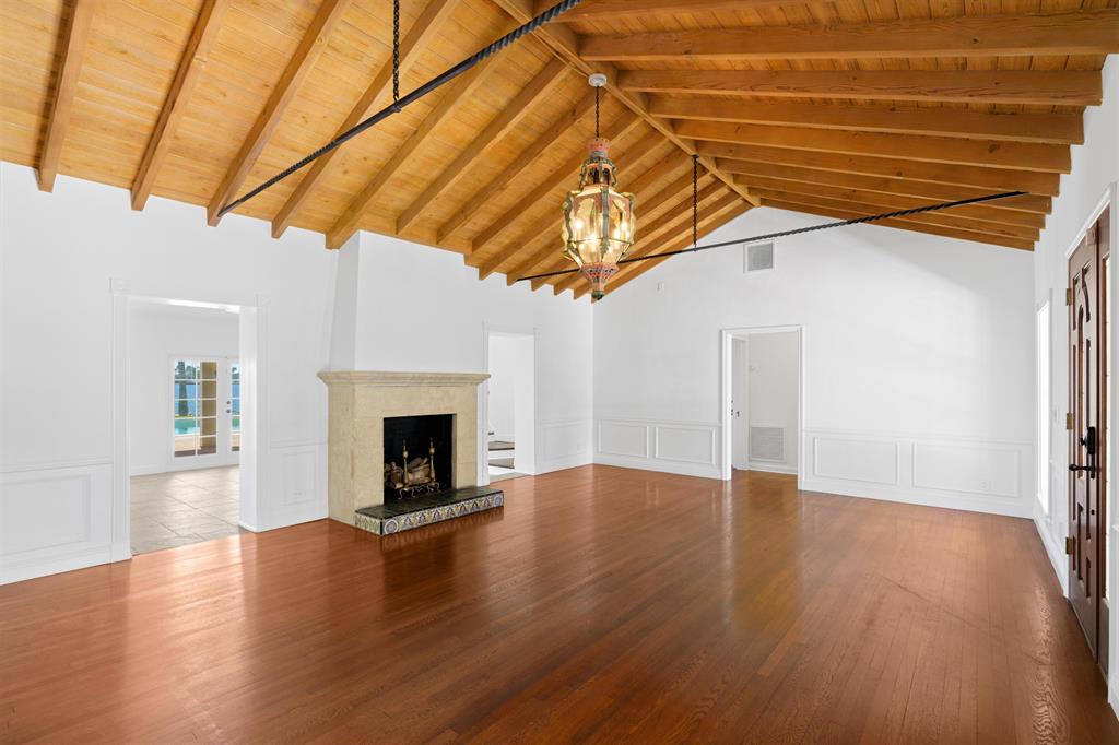 NORTH SHORE TERRACE 2 - Residential