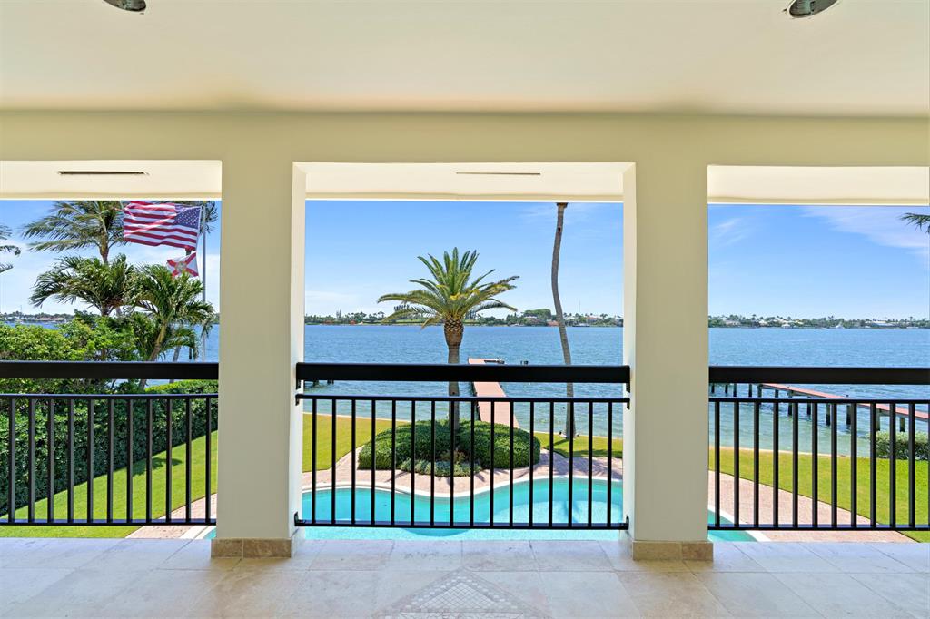 NORTH SHORE TERRACE 2 - Residential