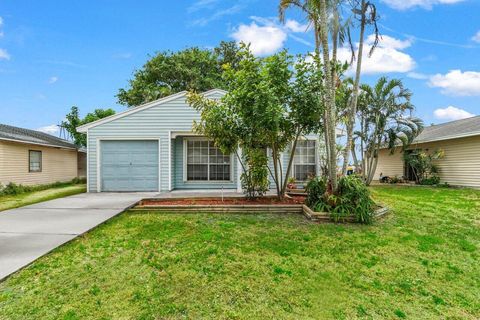 9124 Carma Drive Boynton Beach FL 33472
