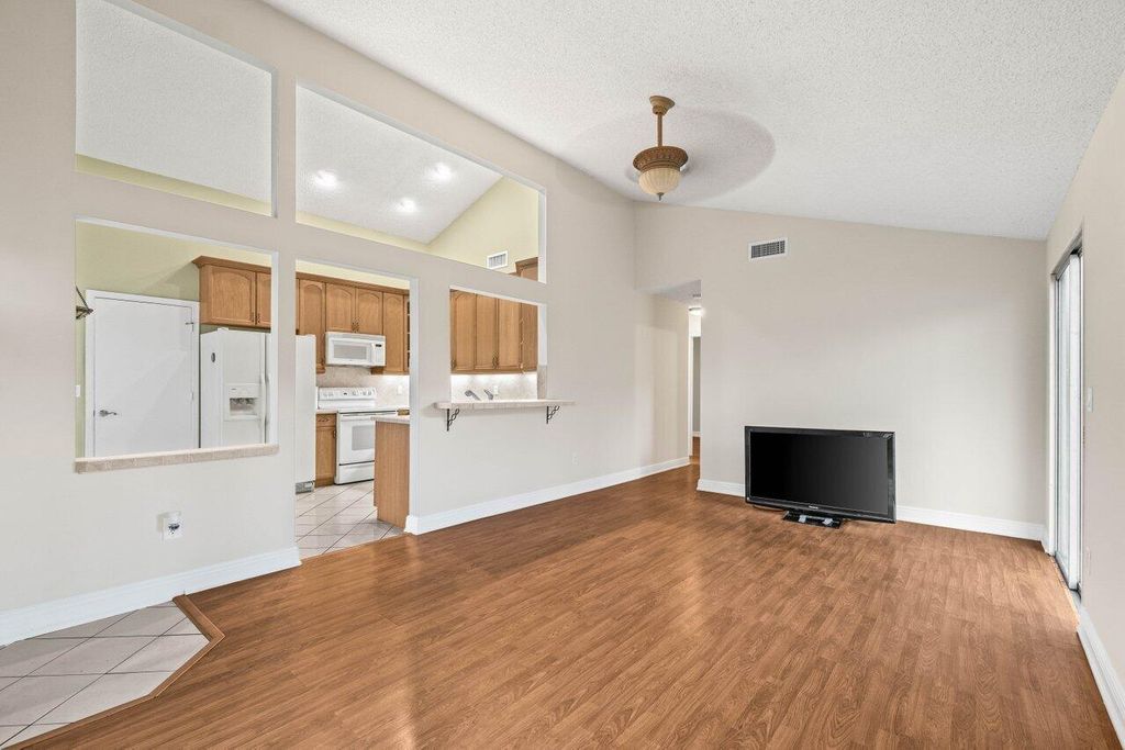 Photo of 9124 Carma Drive, Boynton Beach, FL 33472 (MLS # R11081733)