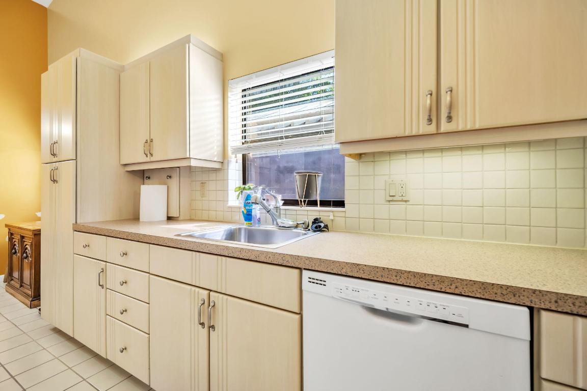 TARTAN COCONUT CREEK - Residential