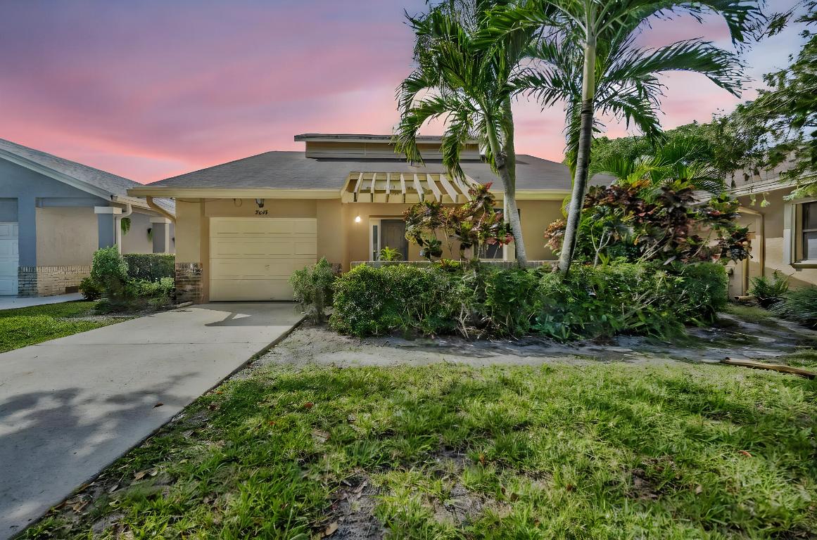TARTAN COCONUT CREEK - Residential