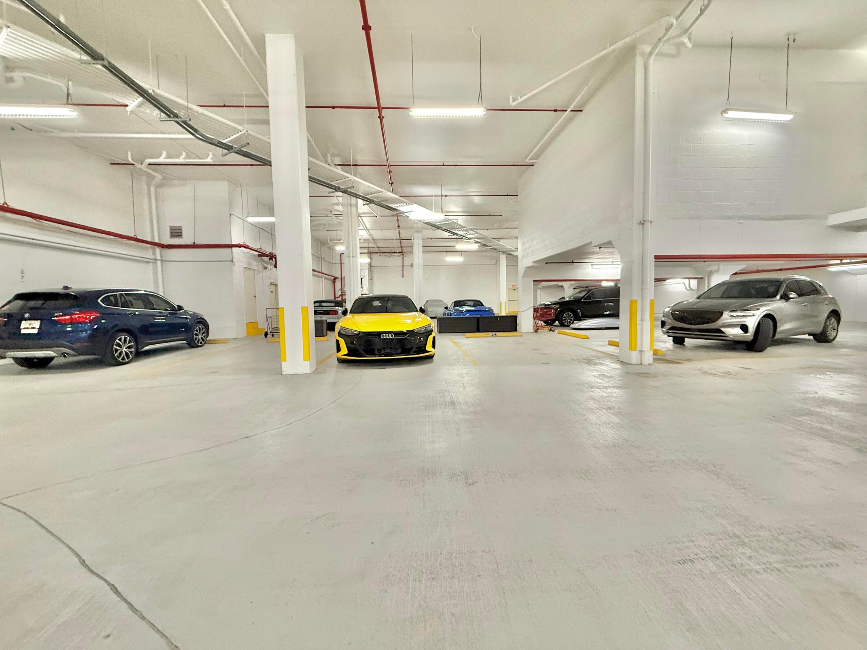 CORINTHIANS CONDO - Residential Lease