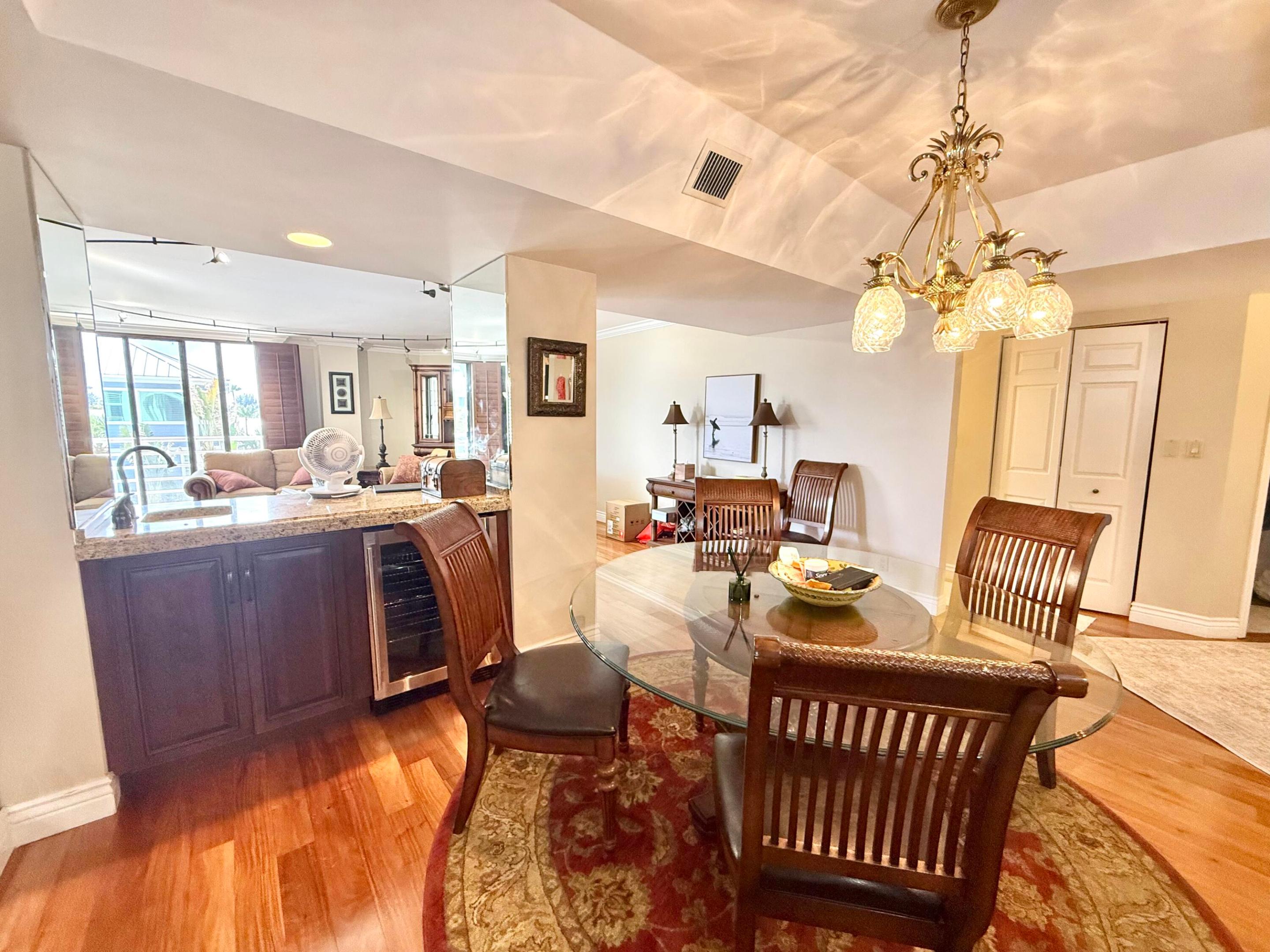 CORINTHIANS CONDO - Residential Lease