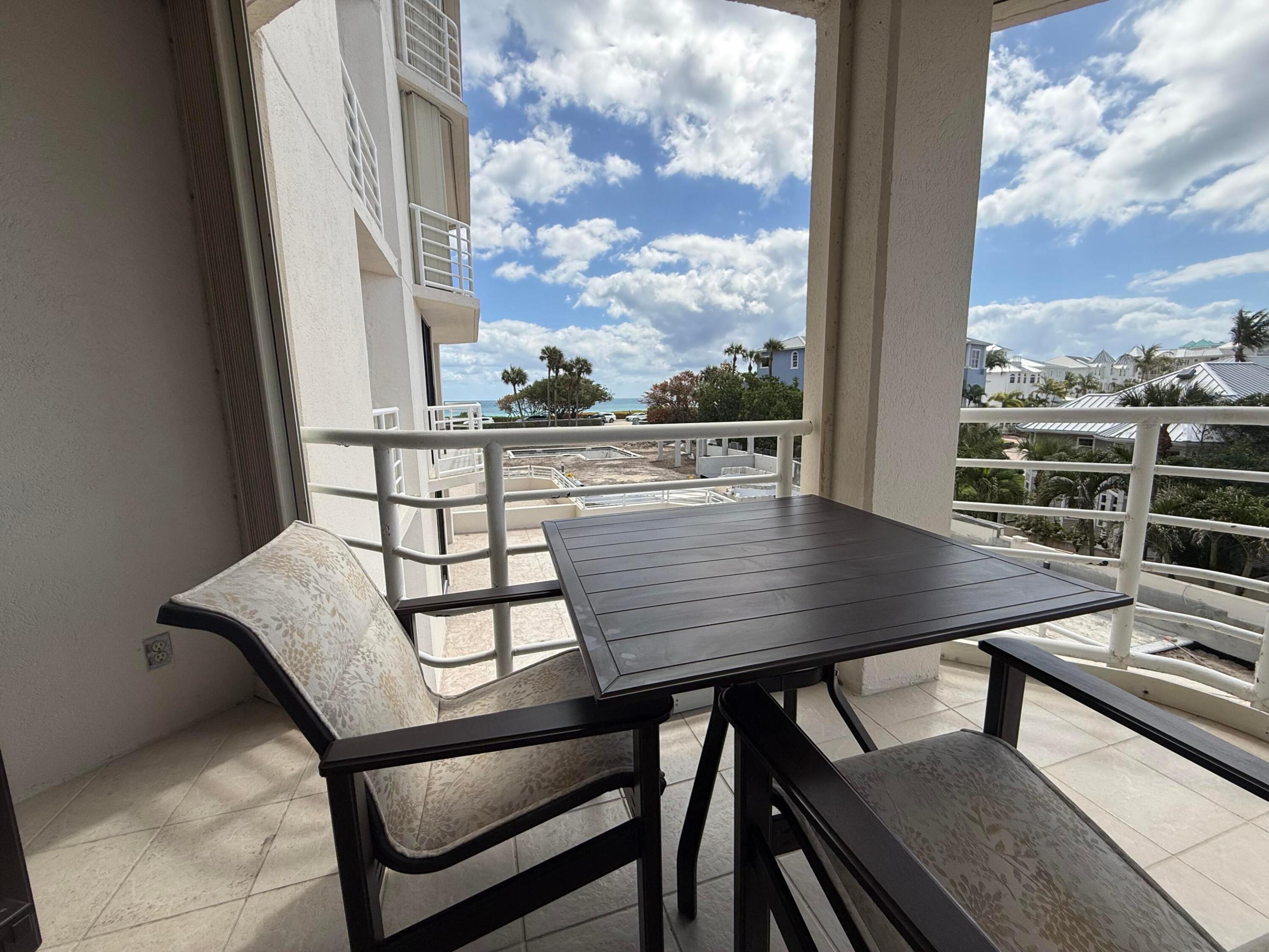 CORINTHIANS CONDO - Residential Lease