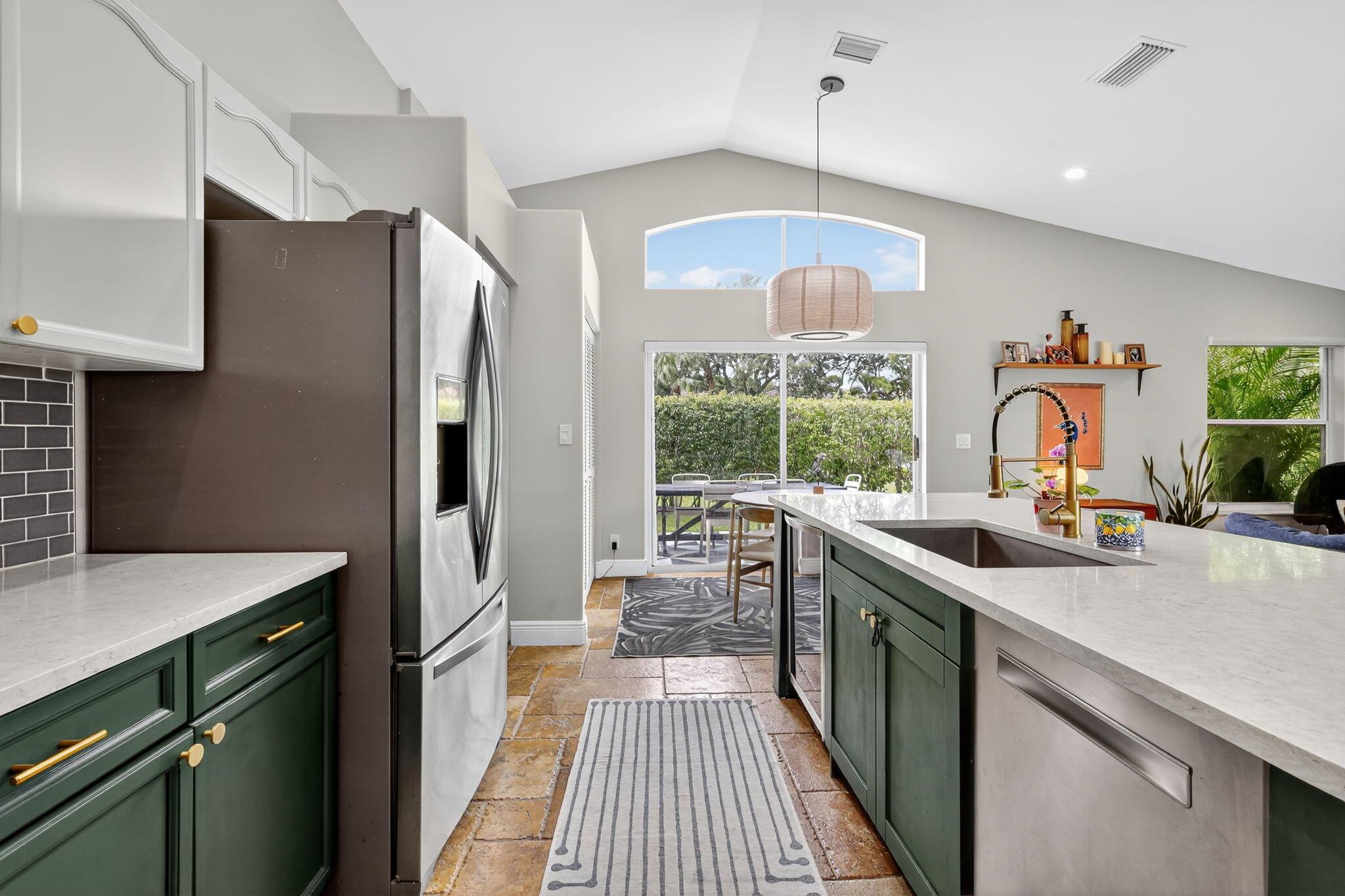 5381 Oakmont Village Circle