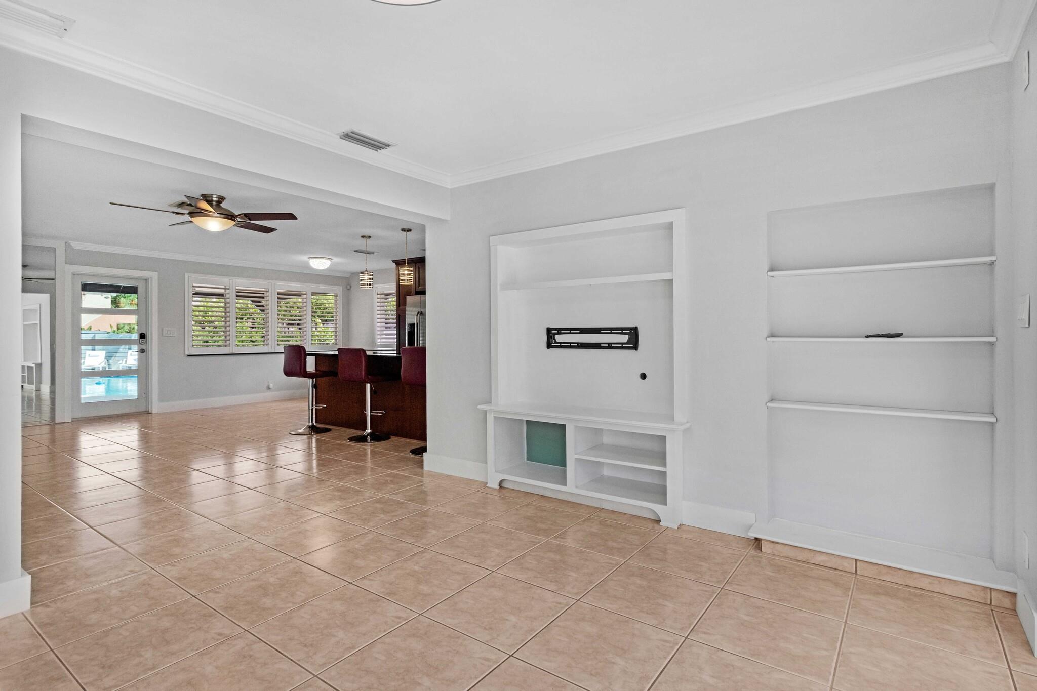 WILTON MANORS - Residential Income