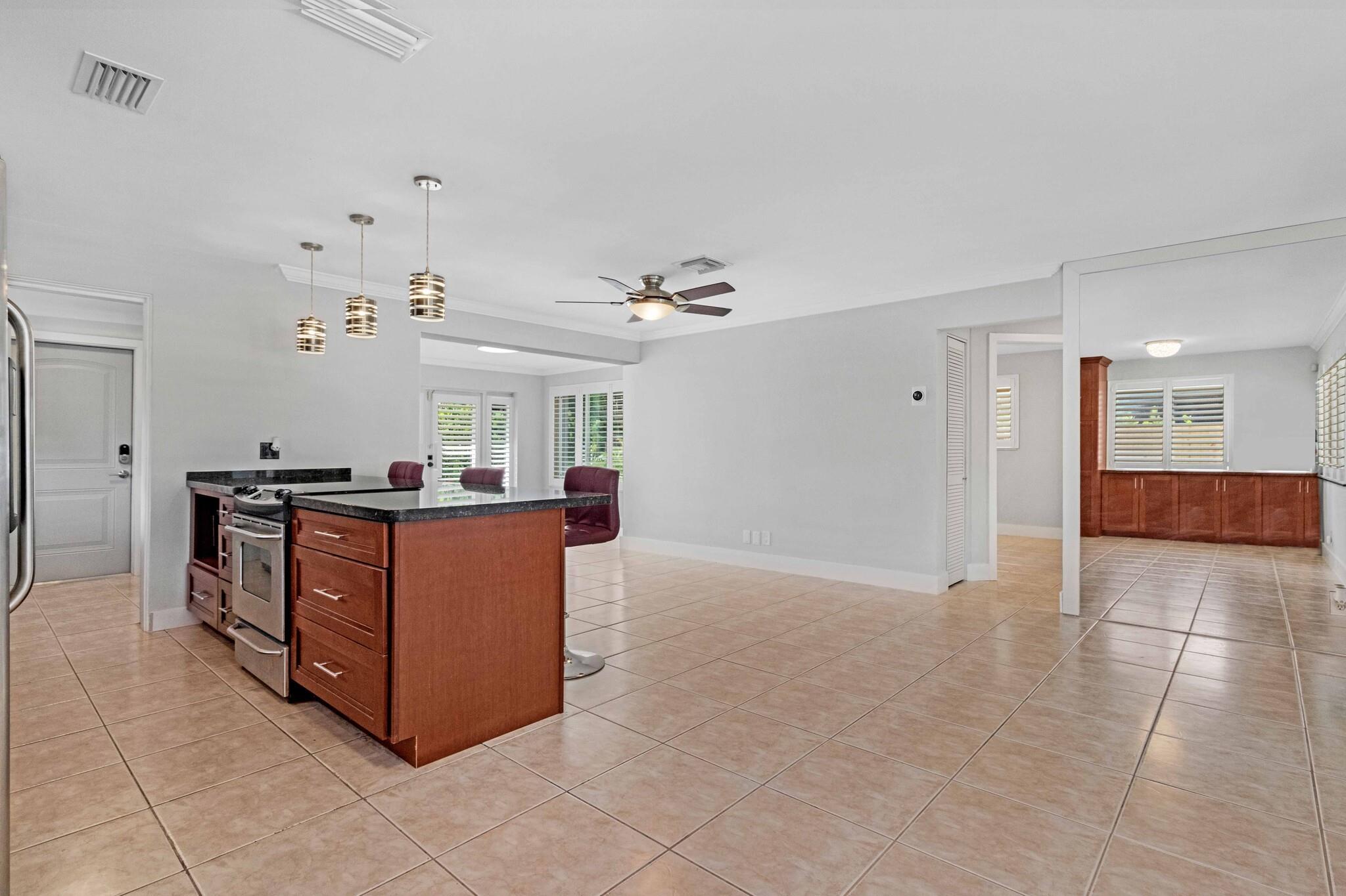 WILTON MANORS - Residential Income