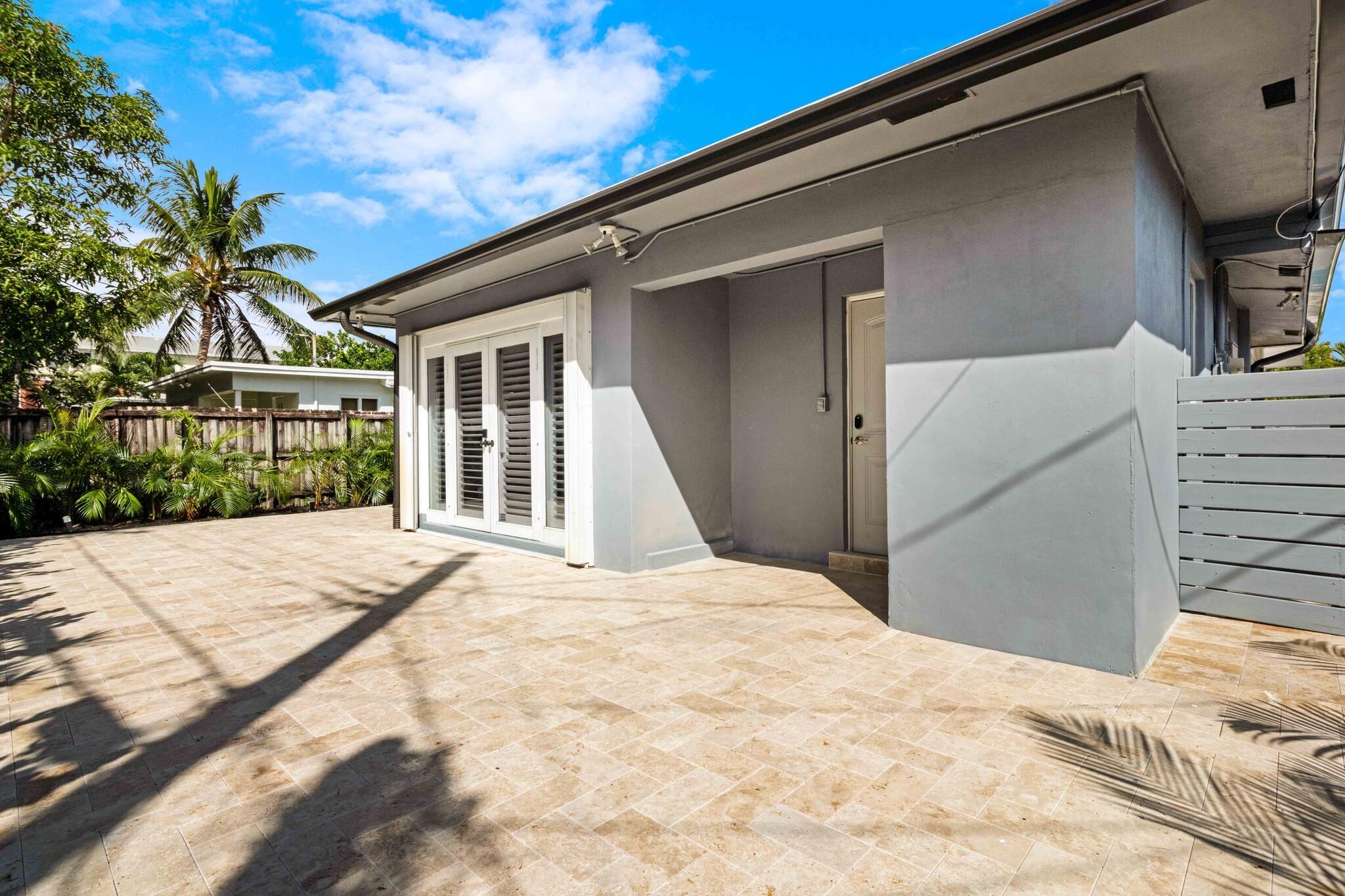 WILTON MANORS - Residential Income