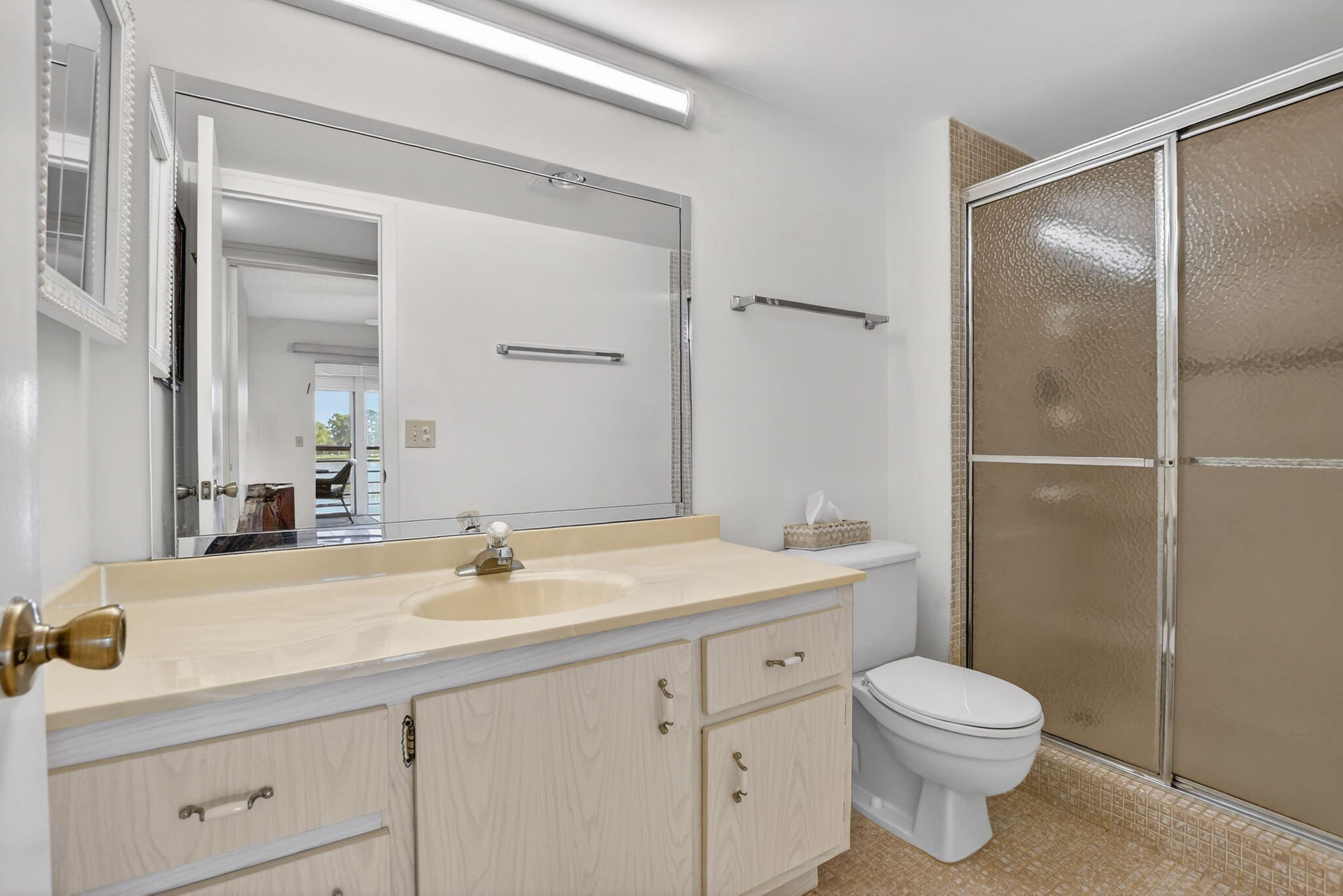 AINSLIE AT CENTURY VILLAGE CONDO - Residential