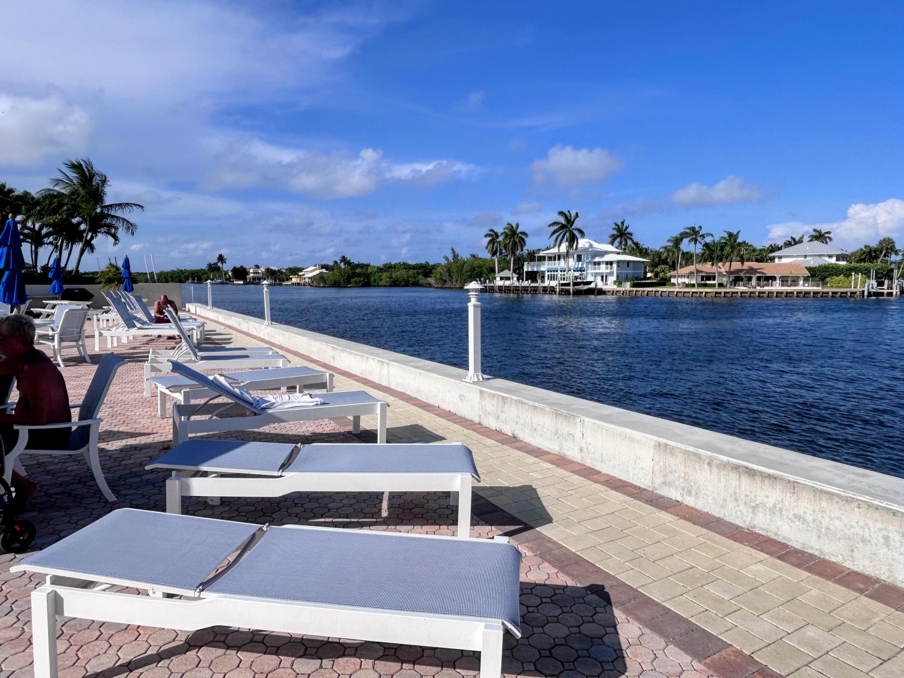 SNUG HARBOR GARDENS CONDO - Residential