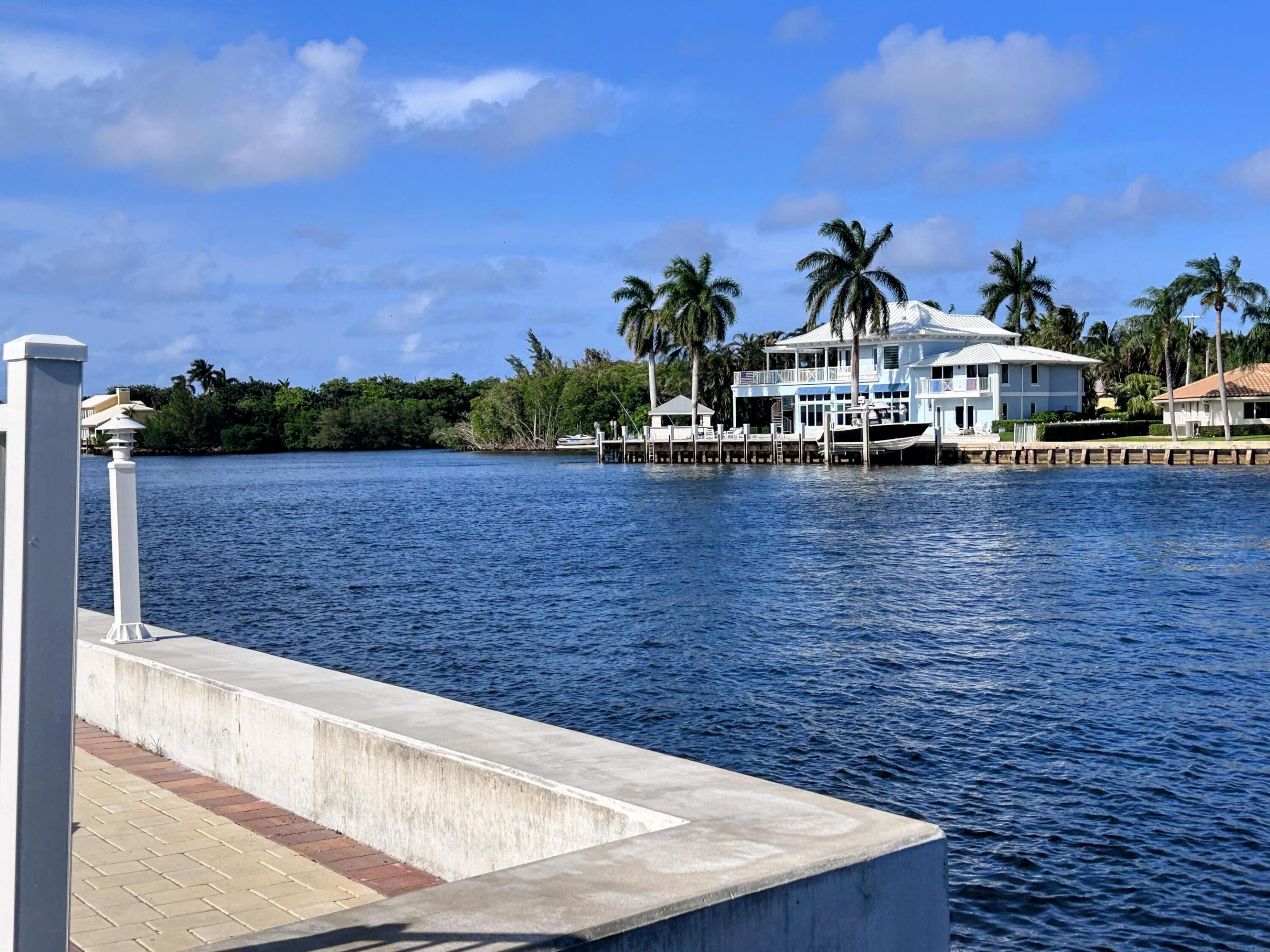 SNUG HARBOR GARDENS CONDO - Residential