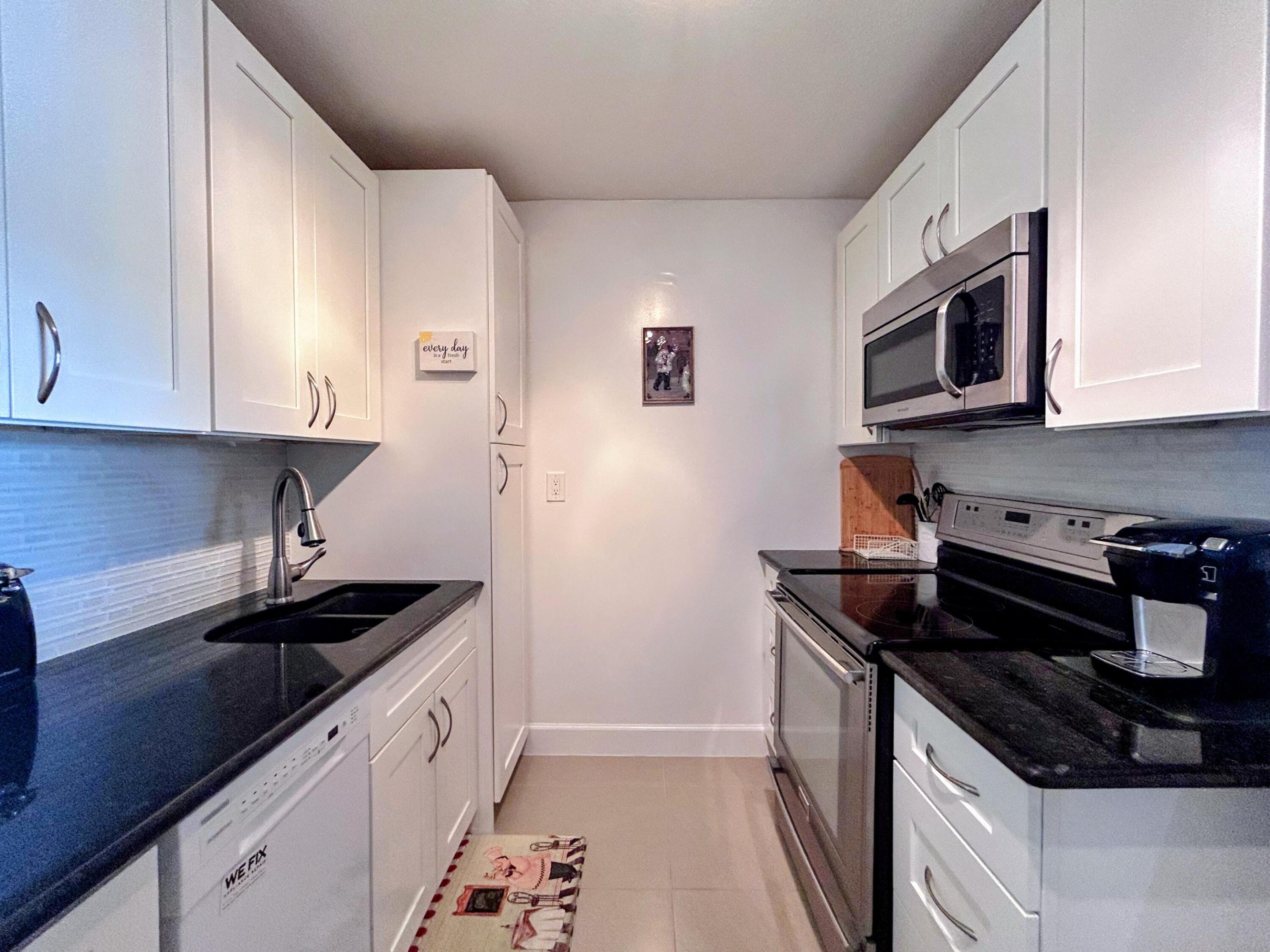 SNUG HARBOR GARDENS CONDO - Residential