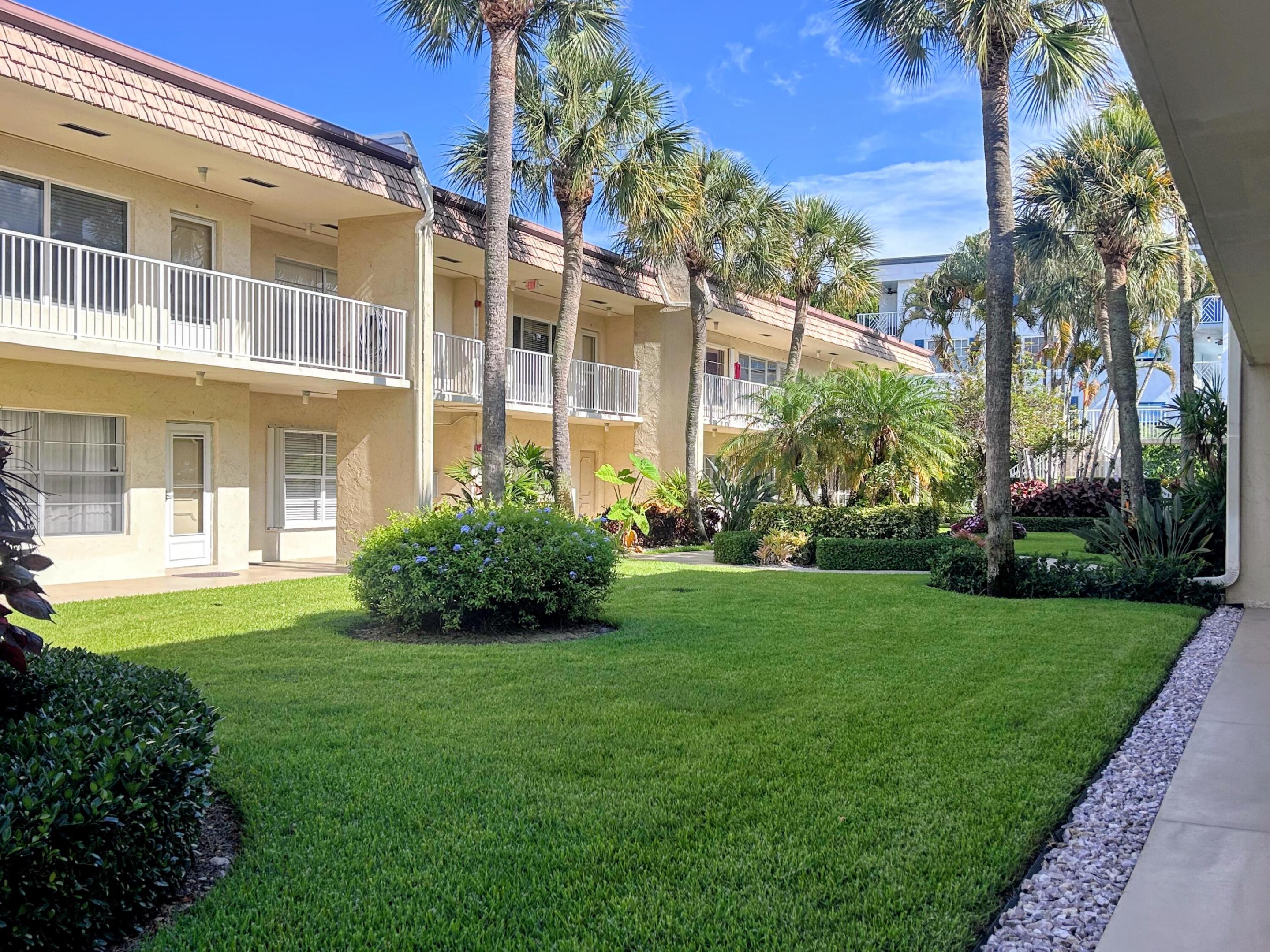 SNUG HARBOR GARDENS CONDO - Residential