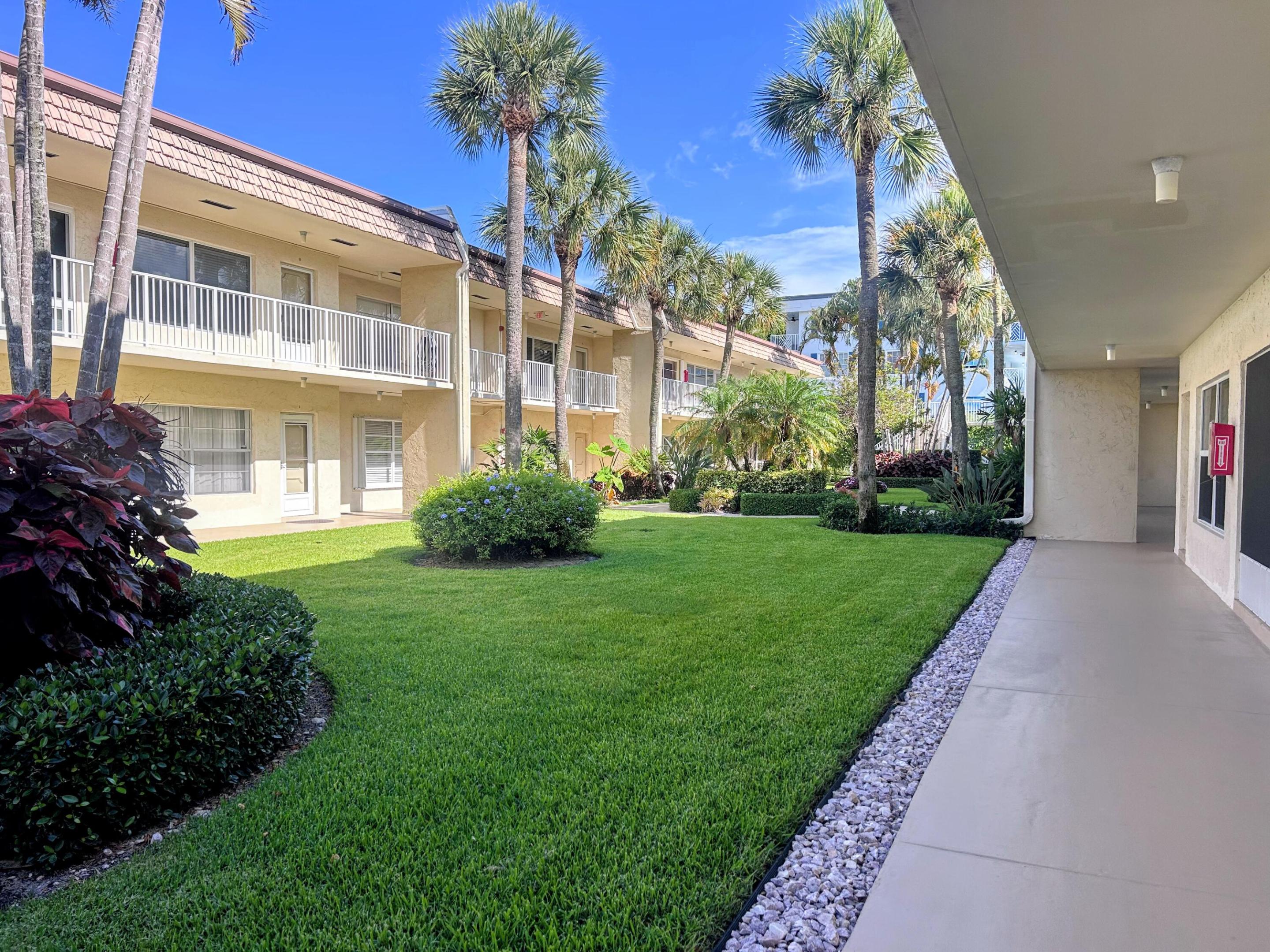 SNUG HARBOR GARDENS CONDO - Residential