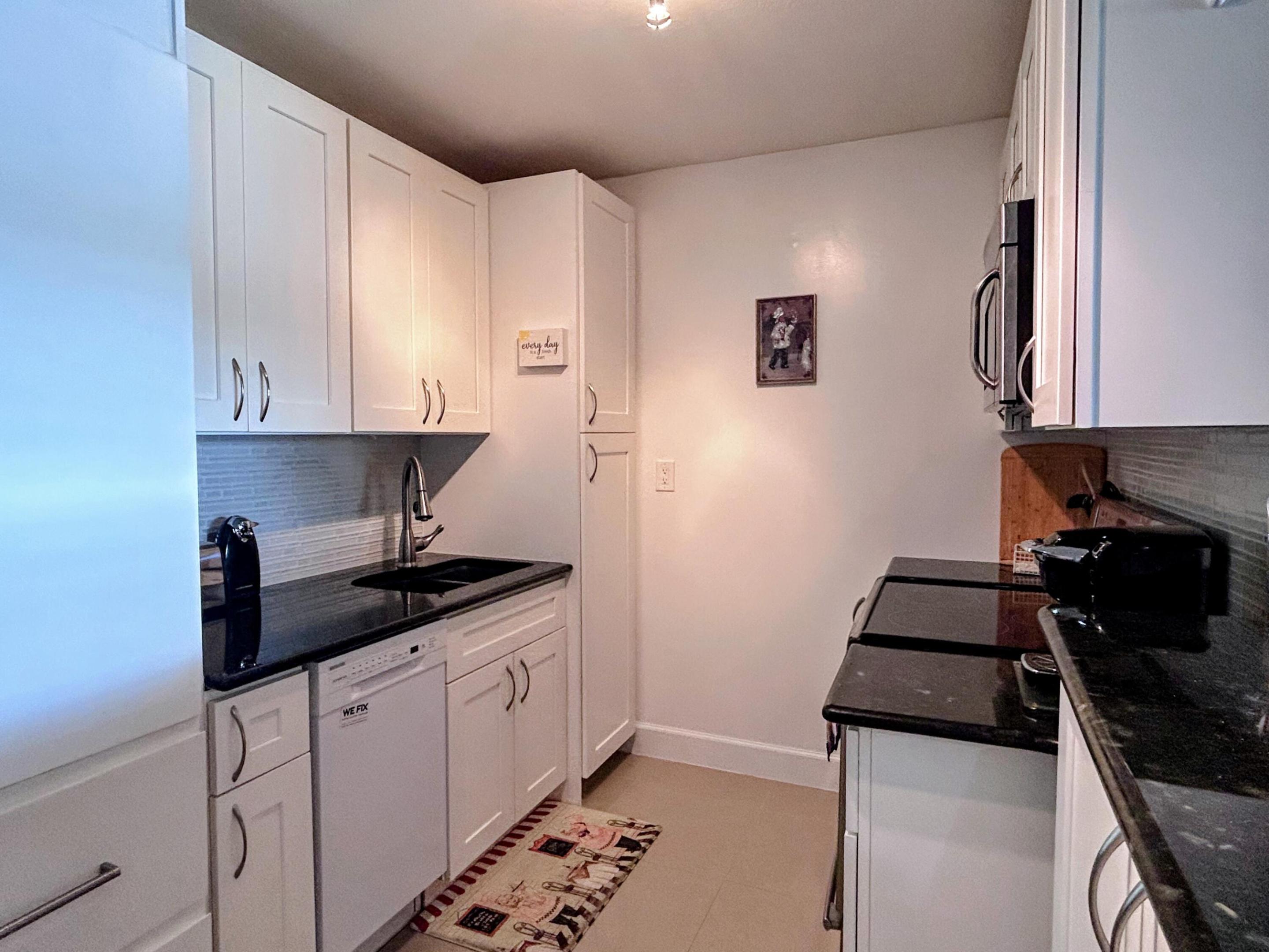 SNUG HARBOR GARDENS CONDO - Residential