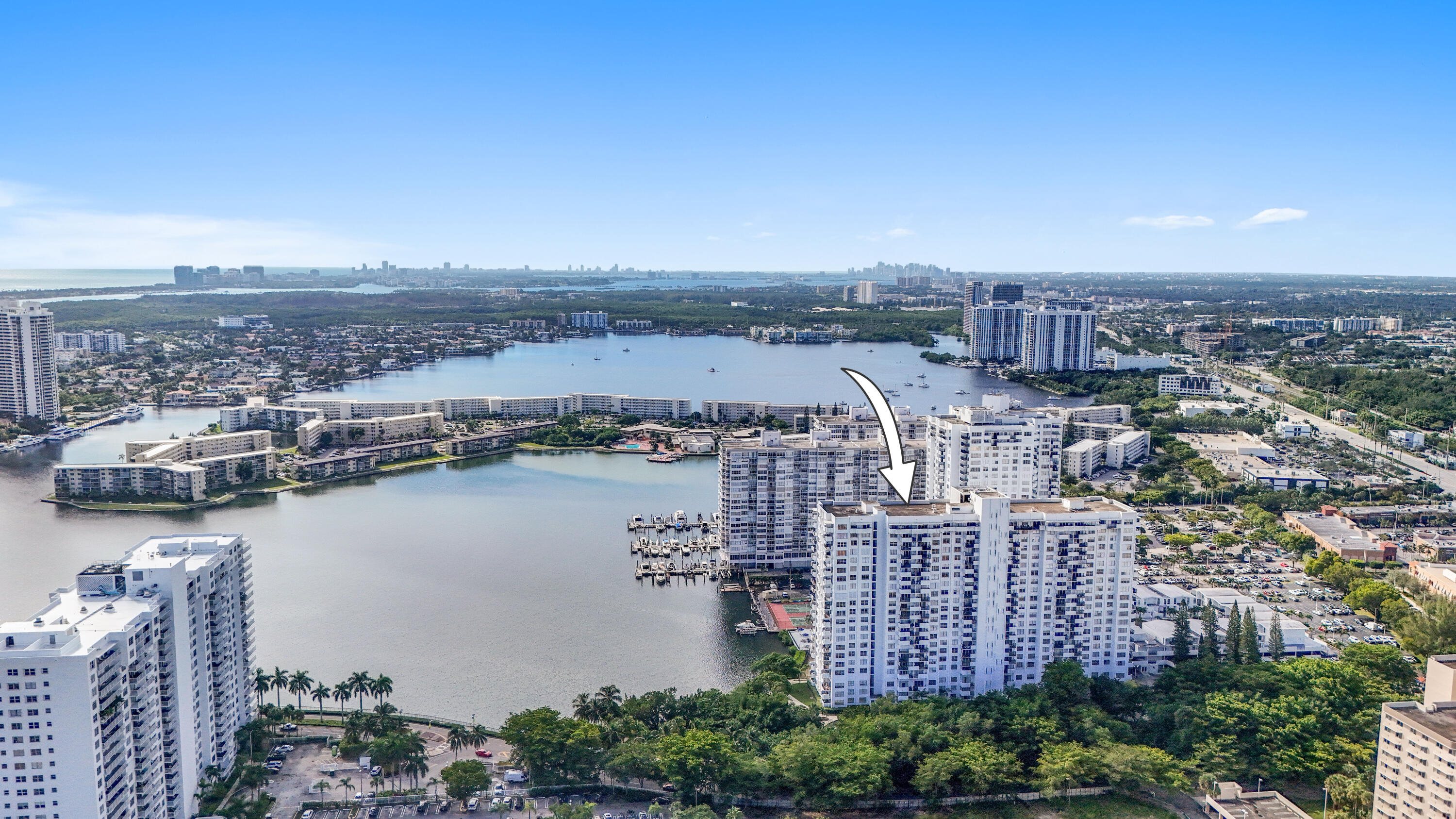 COMMODORE PLAZA CONDO - Residential