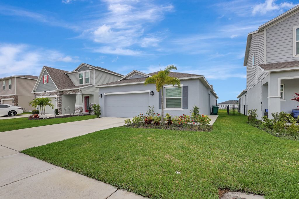 Photo of 10853 SW Vasari Way, Port Saint Lucie, FL 34987 (MLS # B26015039)