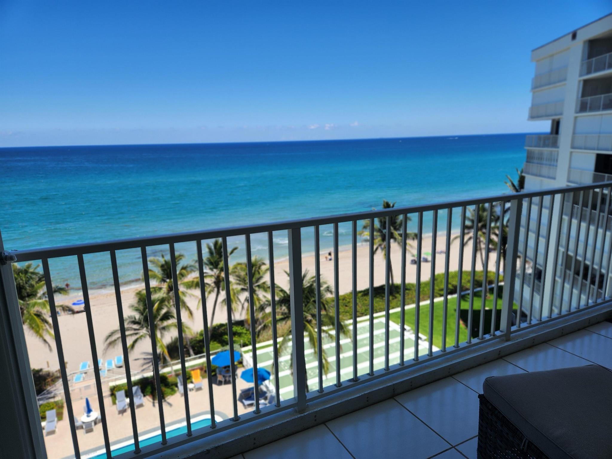 PENTHOUSE TOWERS CONDO - Residential Lease