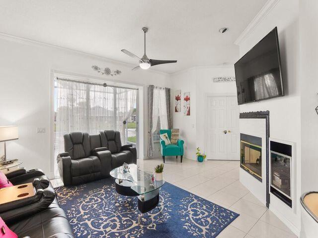 KINGS ISLE PHASE V - Residential