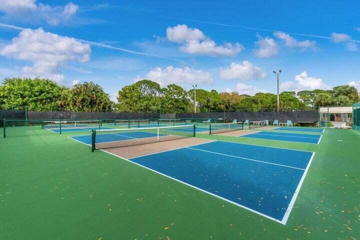 KINGS ISLE PHASE V - Residential