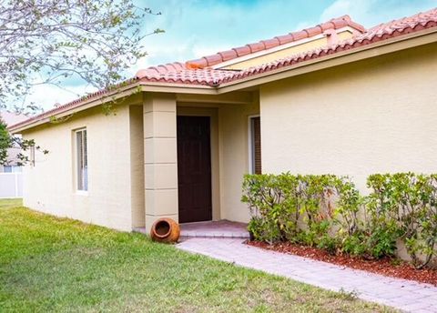 Featured picture for the property R10993585