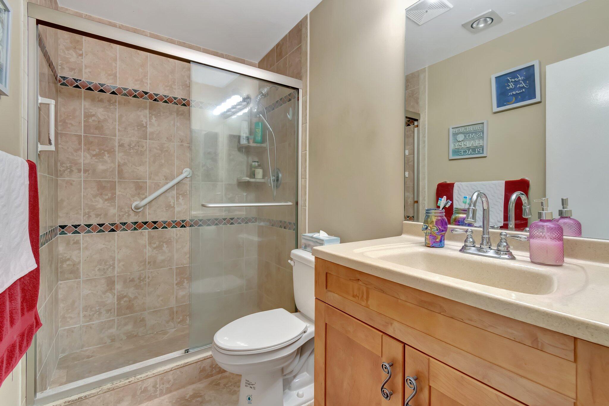 DELRAY VILLAS 1 - Residential