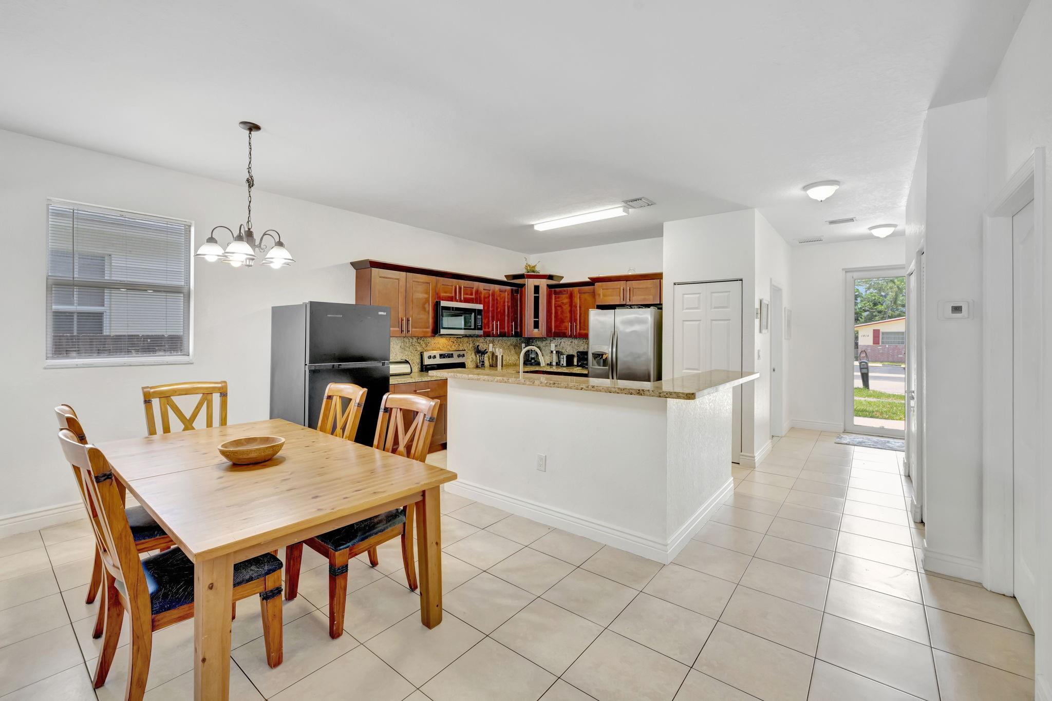 Osceola Park 9-46 B - Residential Lease