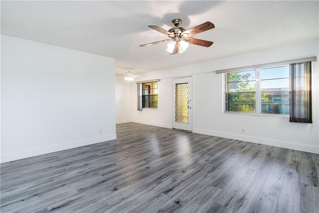 Kingsley At Century Villa - Residential Lease