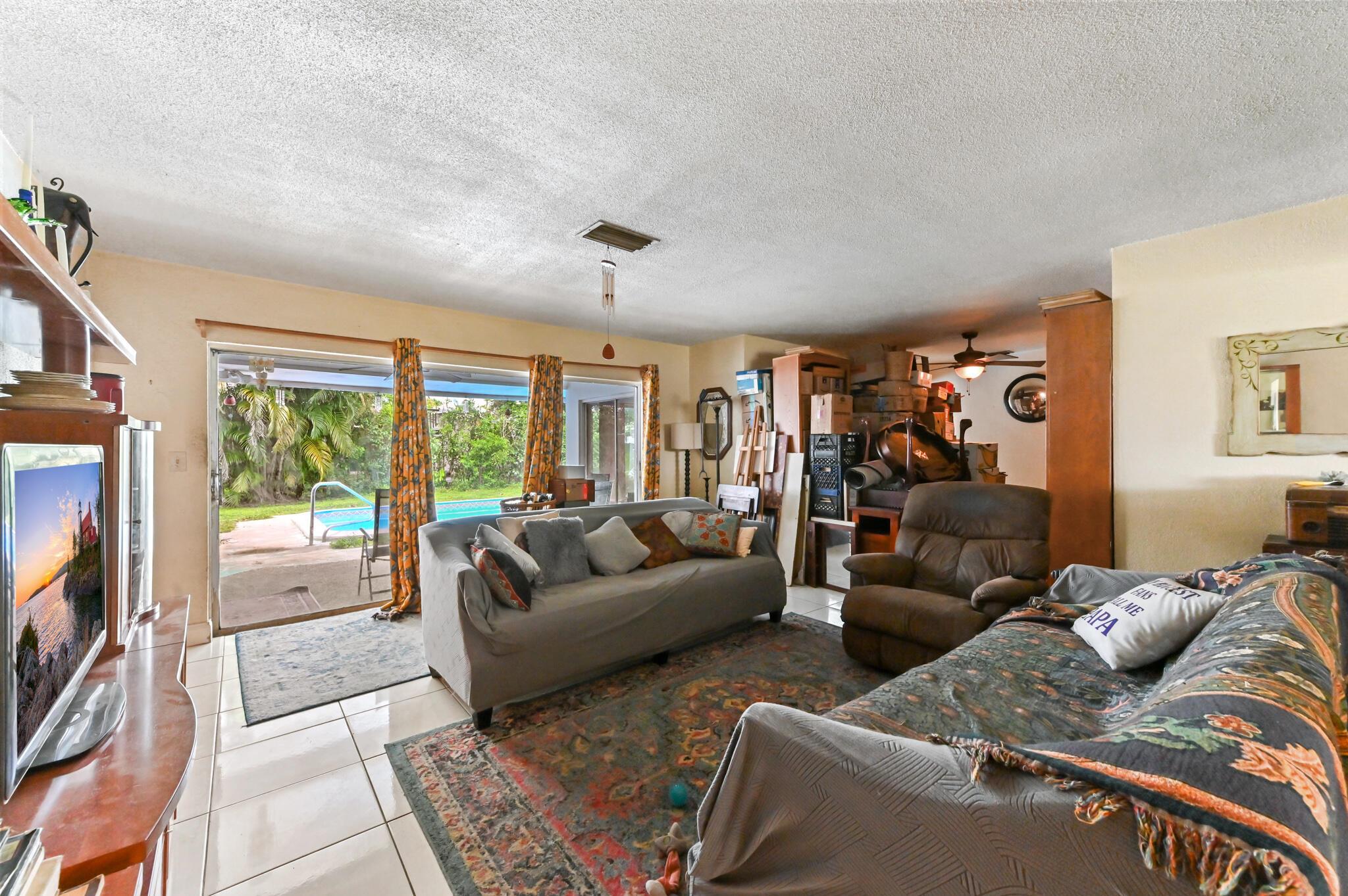 MIRAMAR ISLES - Residential