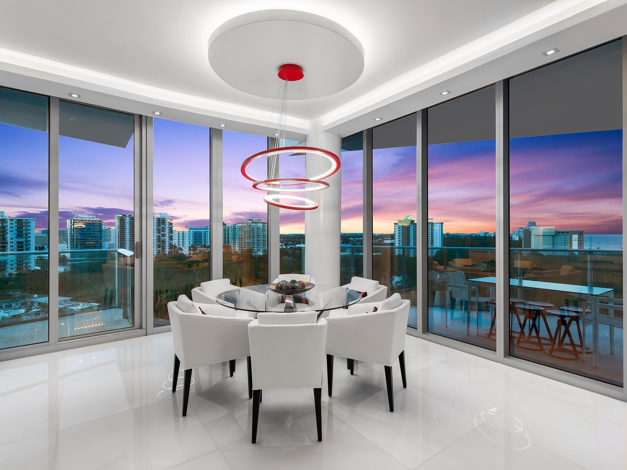 PARAMOUNT - Residential