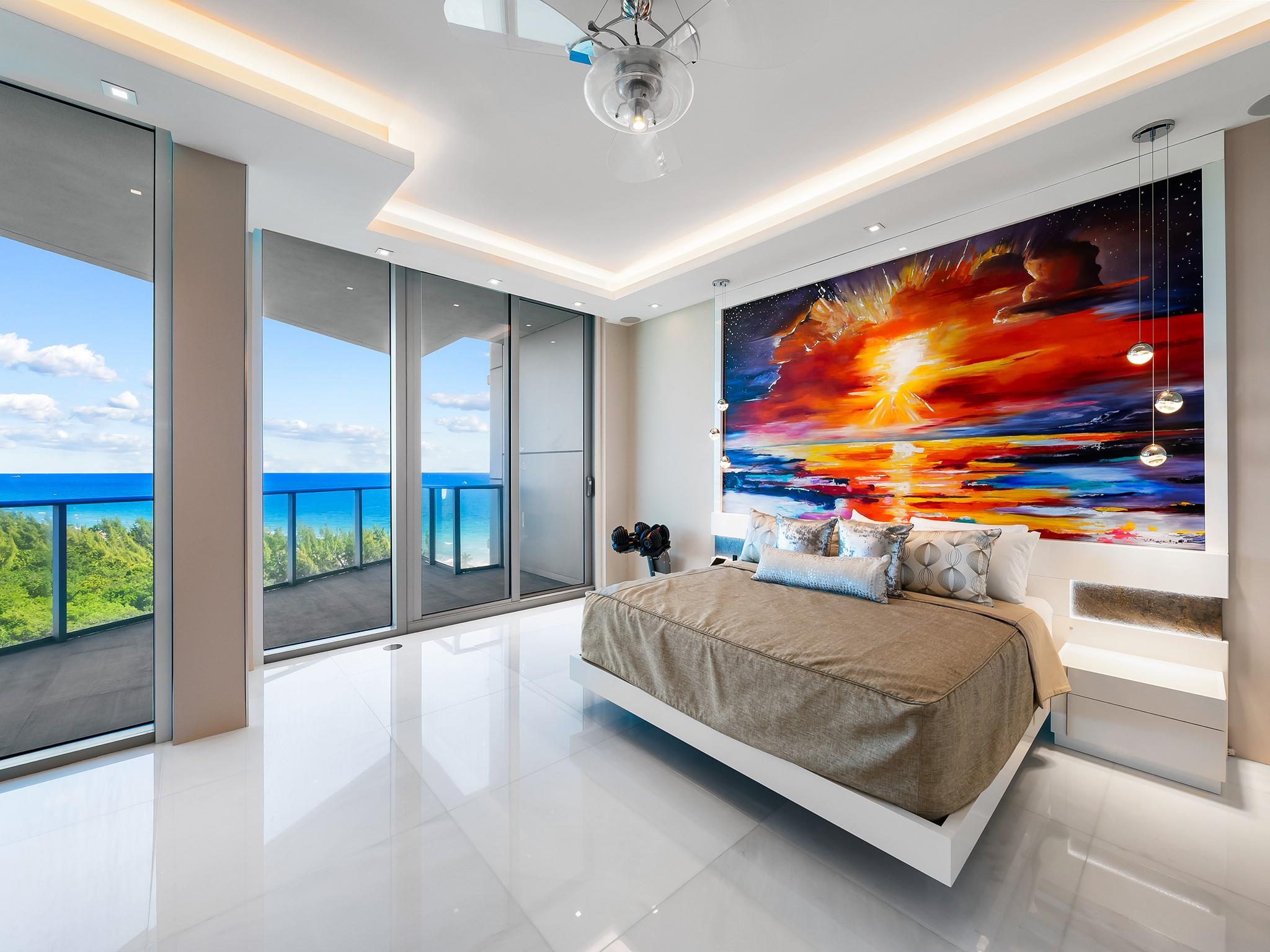 PARAMOUNT - Residential