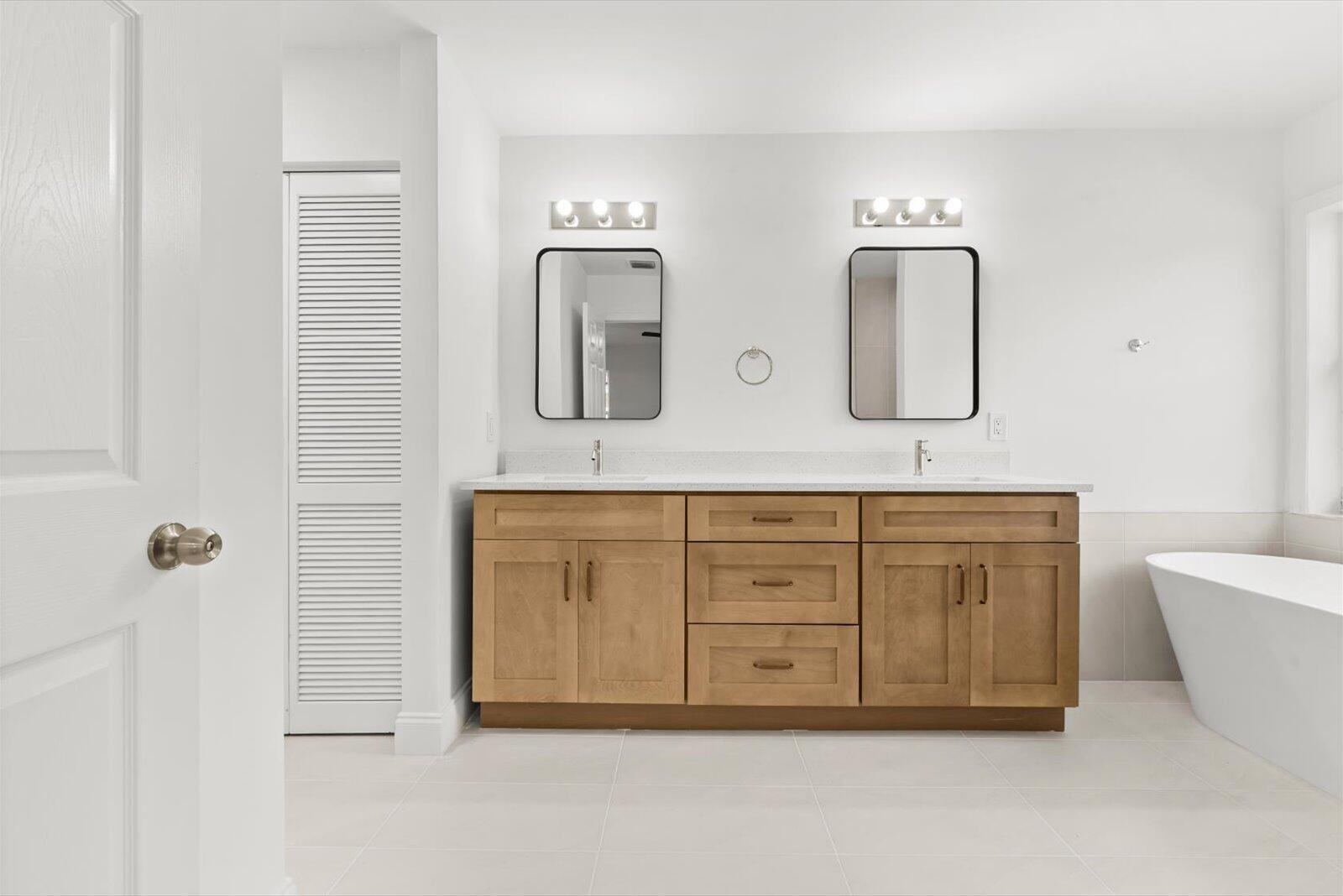 PRINCETON PLACE AT GABLES - Residential